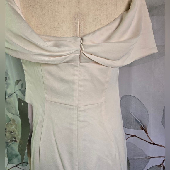 ASOS | Curve Beatrice Bardot Drape Wedding Dress in Ivory (off white) sz 12 - Picture 6 of 13